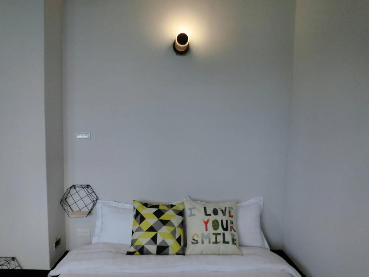 湘品旅館xiang Pin Hotel-有人旅宿東大門夜市湘品館-無電梯無電視 訂房後請注意訊息加line聯繫我 Hualien City Ngoại thất bức ảnh